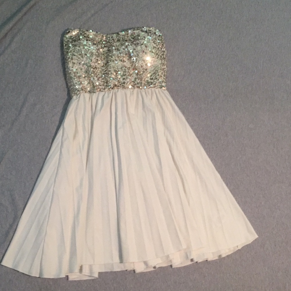 Strapless party dress